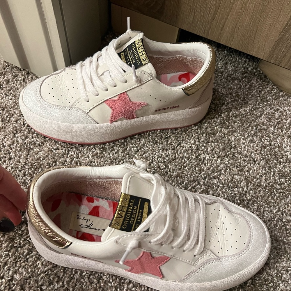 Women’s Vintage Havana Sneakers